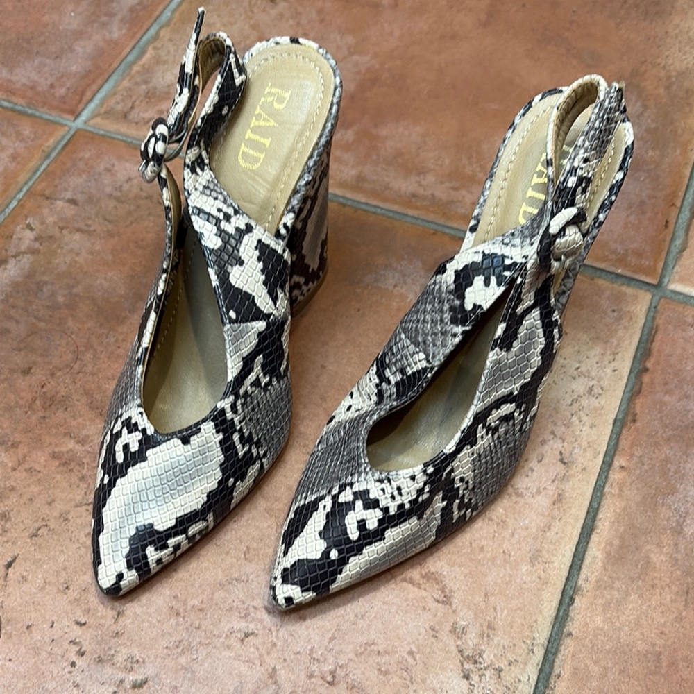 Women's Snakeskin Slingback Heels